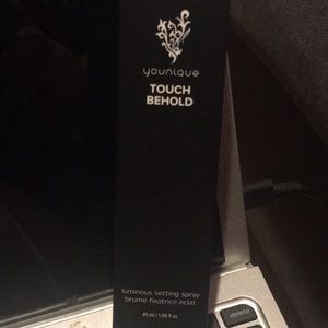 Younique Touch Behold